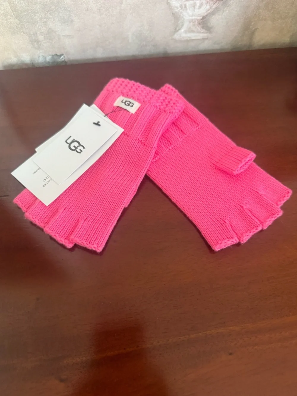 UGG FINGERTIP KNIY GLOVES HOT PINK